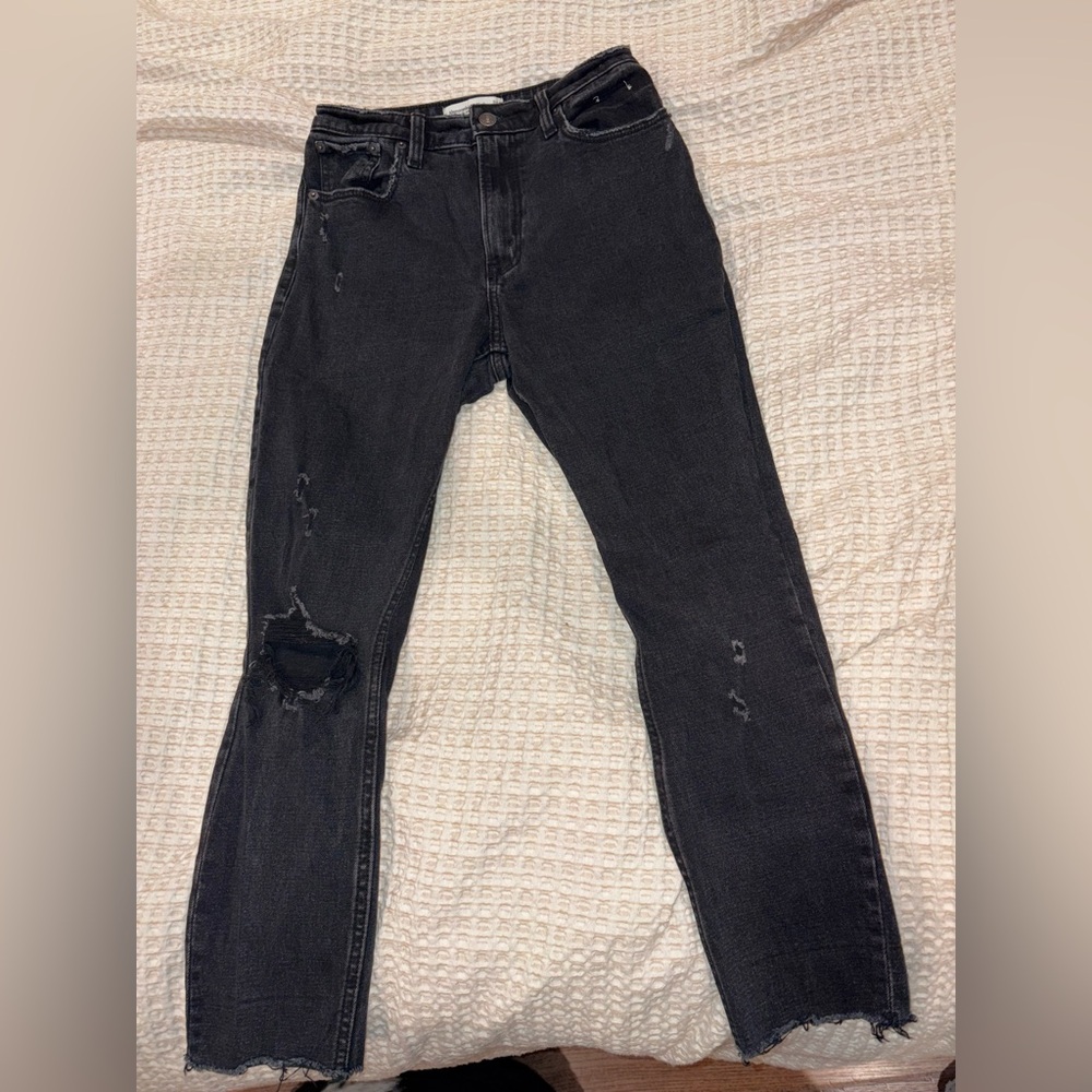 Abercrombie & Fitch women’s black Skinny Jeans
High-rise Curve love
00 short